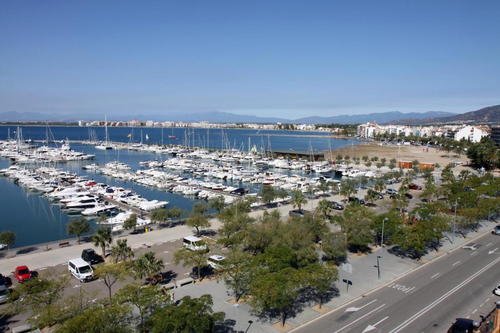 Hotel Univers Rosas